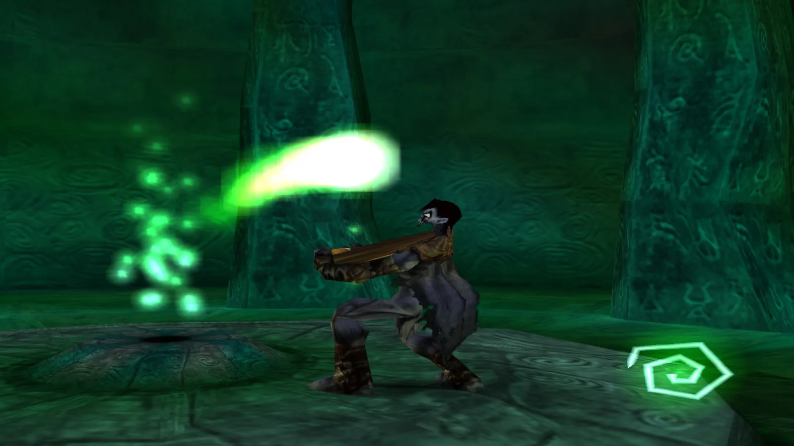 Кадр из Legacy of Kain: Soul Reaver: герой в зелёном призрачном зале с оплывшими колоннами